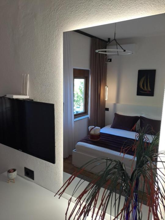 Manga Guesthouse จีโรคาสเตอร์ ภายนอก รูปภาพ